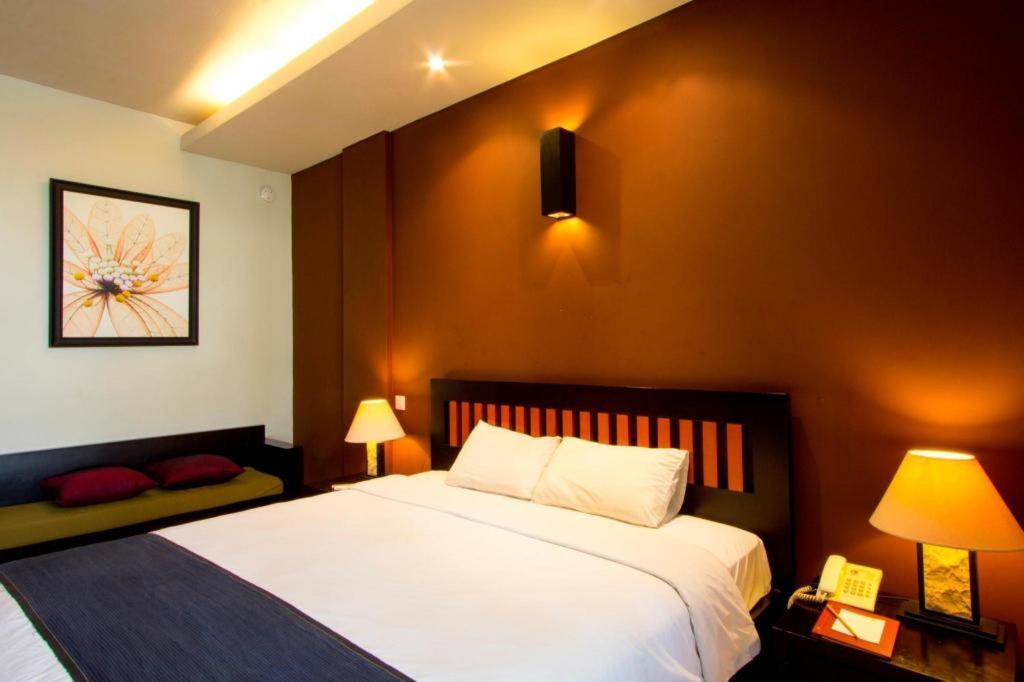 Eclipse Hotel Prawirotaman Yogyakarta Kültér fotó